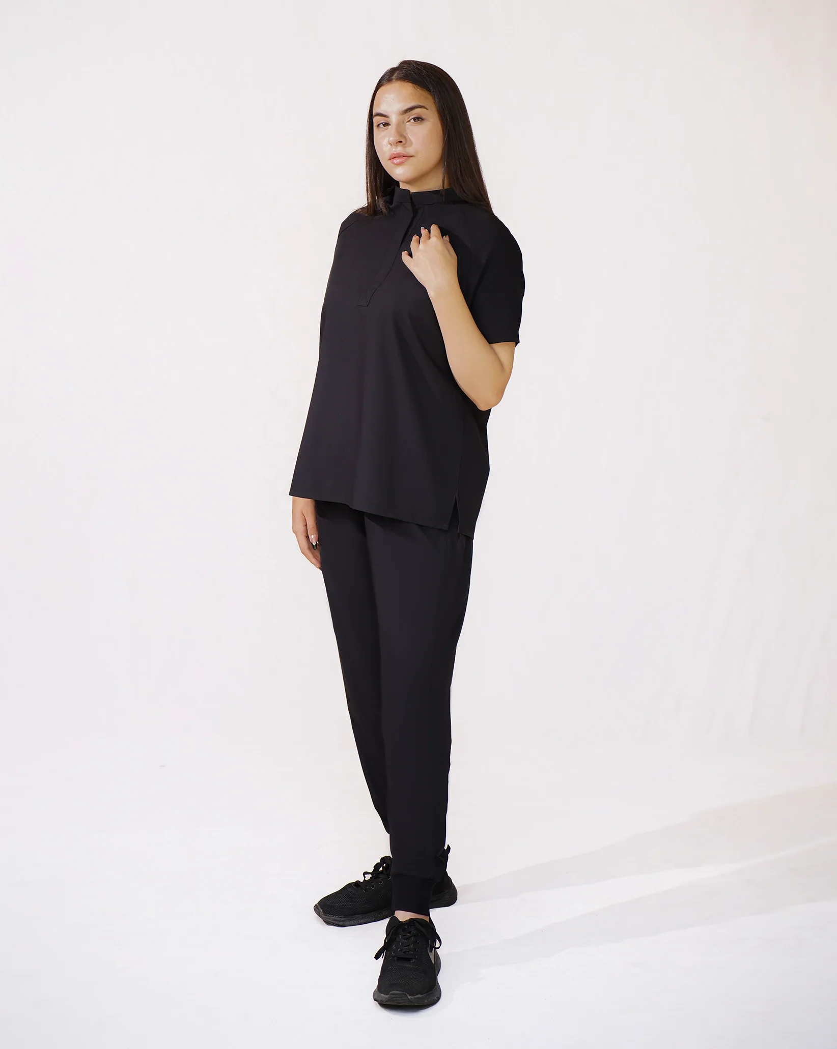 Evora Women Top - Image 6