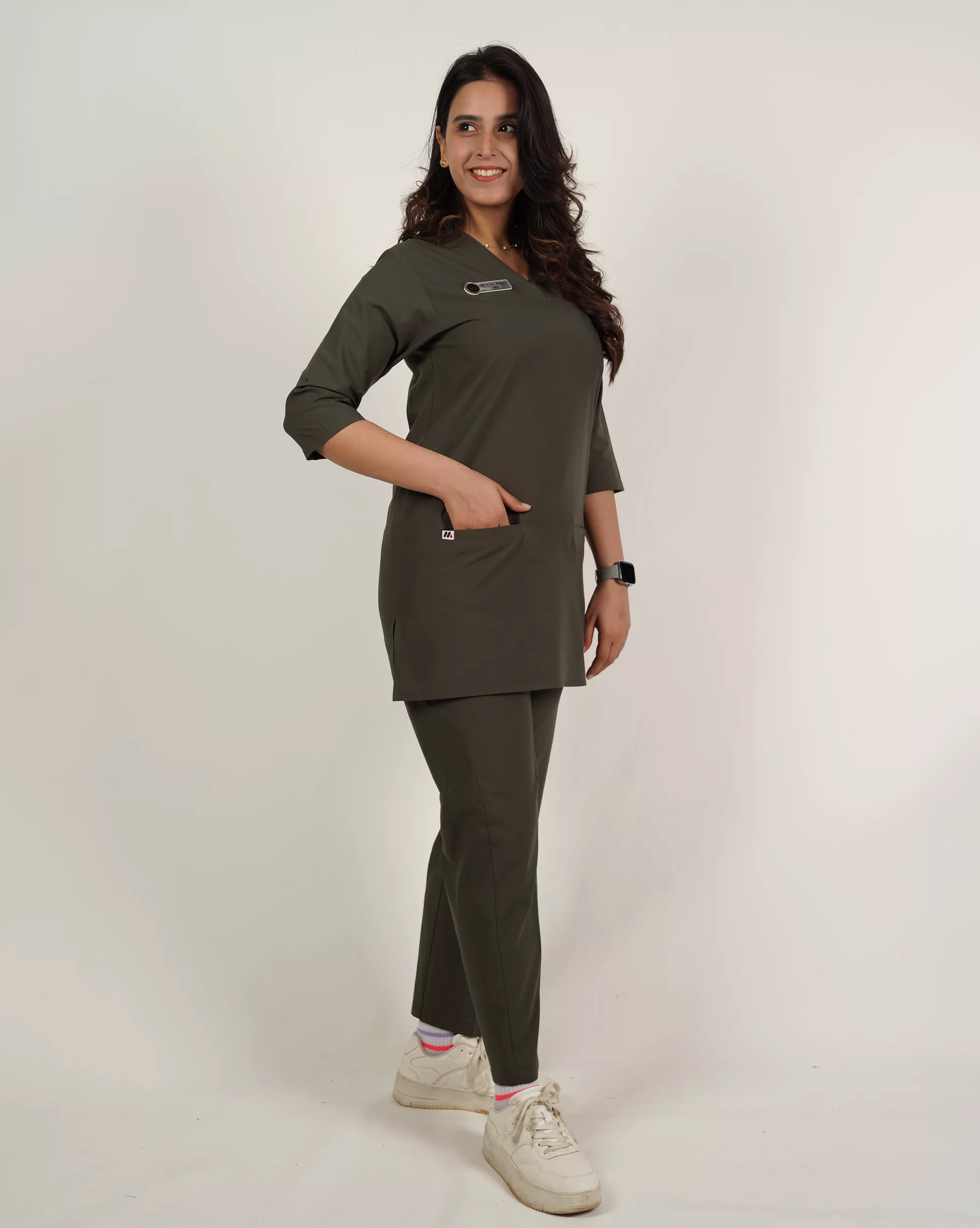 Classic Women Medical Scrubs - Image 4